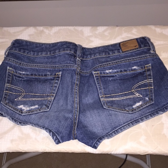 AE Distressed Jean Shorts - Picture 2 of 5